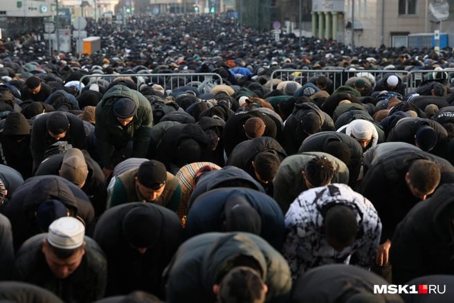 Юрий Баранчик: В Москве в пятницу, 20 марта, отметили один из главных мусульманских праздников — Ураза-байрам Юрий Баранчик: В Москве в пятницу, 20 марта, отметили один из главных мусульманских праздников — Ураза-байрам