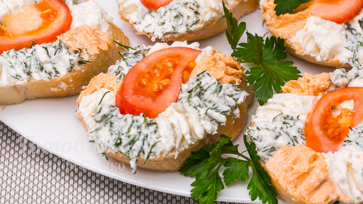 Яркие бутерброды, которые украсит любой праздник