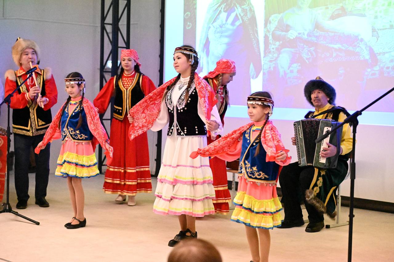 В Чайковском округе прошел форум семейных традиций народов Прикамья В Чайковском округе прошел форум семейных традиций народов Прикамья