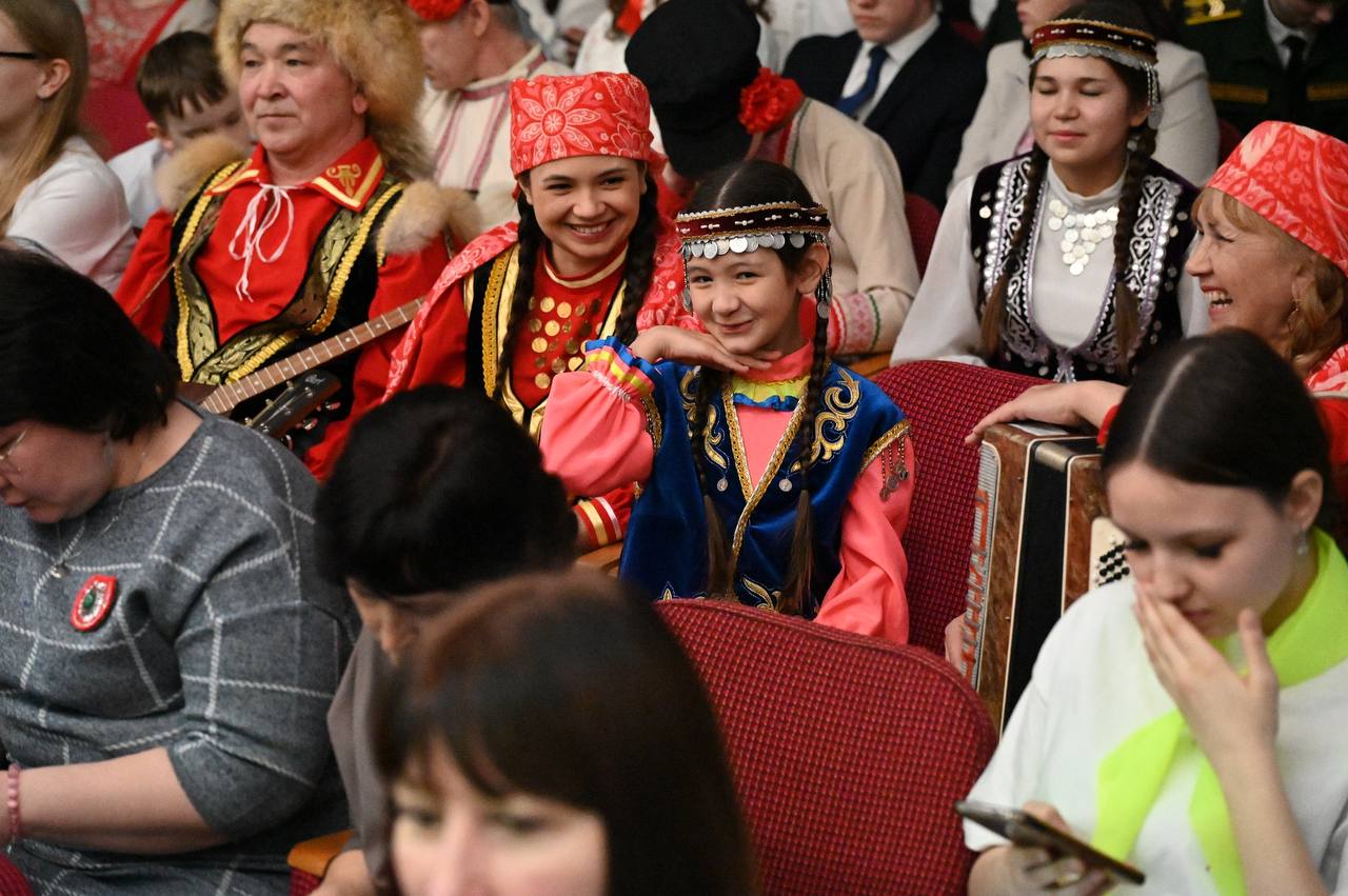 В Чайковском округе прошел форум семейных традиций народов Прикамья В Чайковском округе прошел форум семейных традиций народов Прикамья