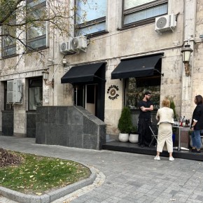 Centrale Bistro: ����� ��������� ���� ���������� � ������ �������