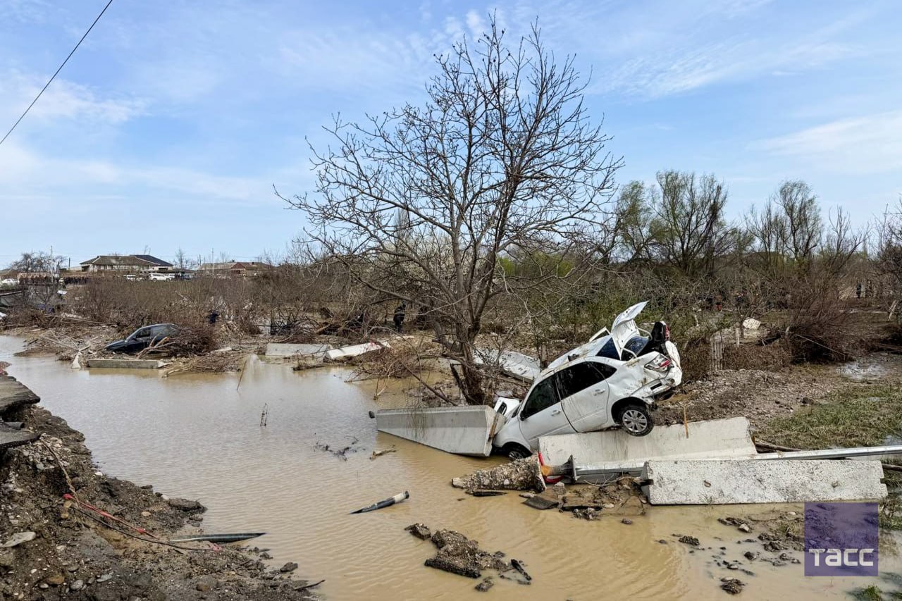 Увеличение объема и уровня воды на реках Дагестана продолжится как минимум еще трое суток, сообщили в Гидрометцентре РФ Увеличение объема и уровня воды на реках Дагестана продолжится как минимум еще трое суток, сообщили в Гидрометцентре РФ