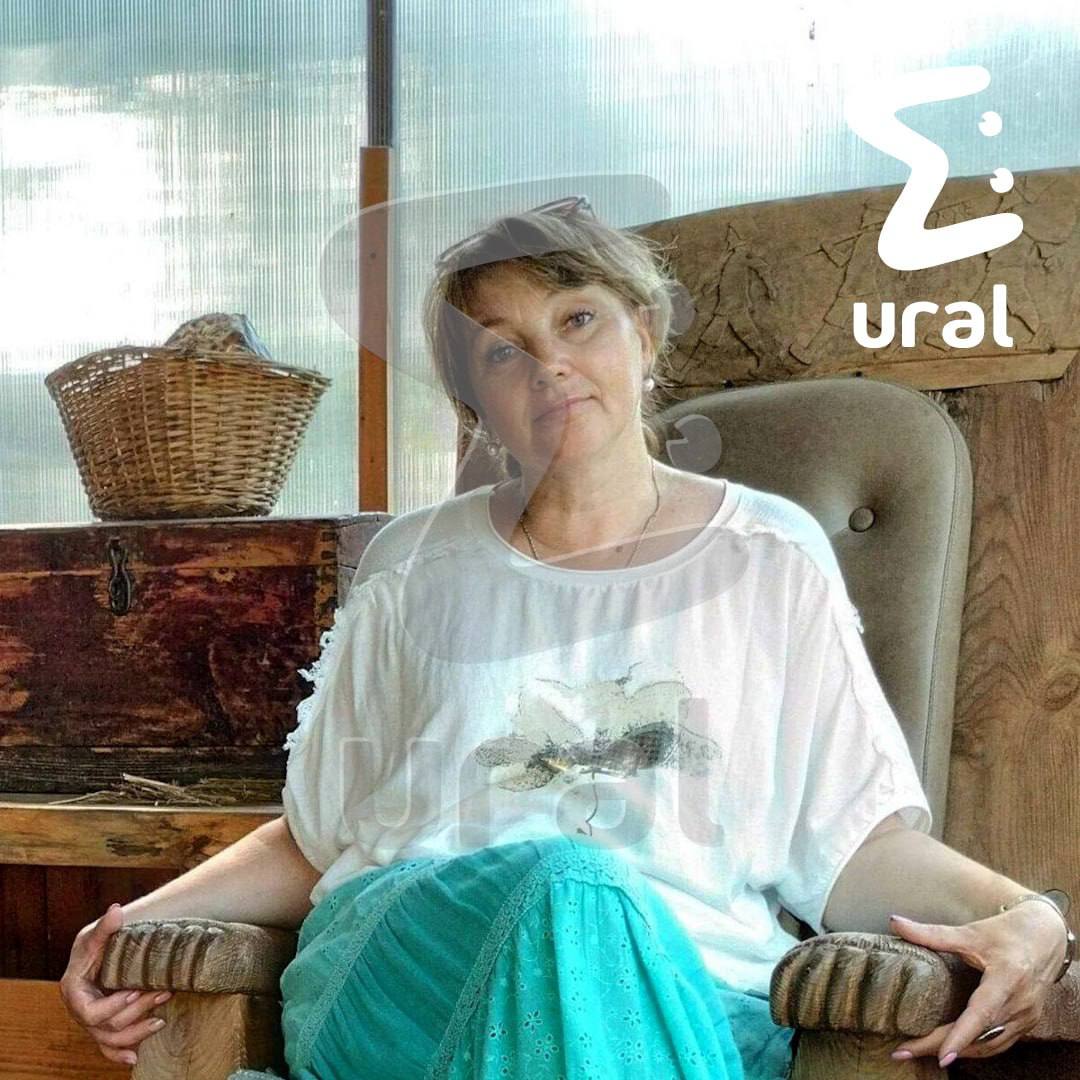 Второгодник зарезал учительницу на крыльце школы в Добрянке в Пермском крае Второгодник зарезал учительницу на крыльце школы в Добрянке в Пермском крае