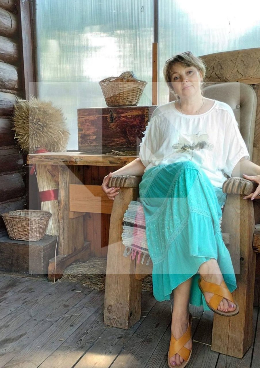 Погибшая после нападения на школу в Пермском крае — потомственный учитель и победительница конкурса “Учитель года-2018”, выяснил РЕН ТВ