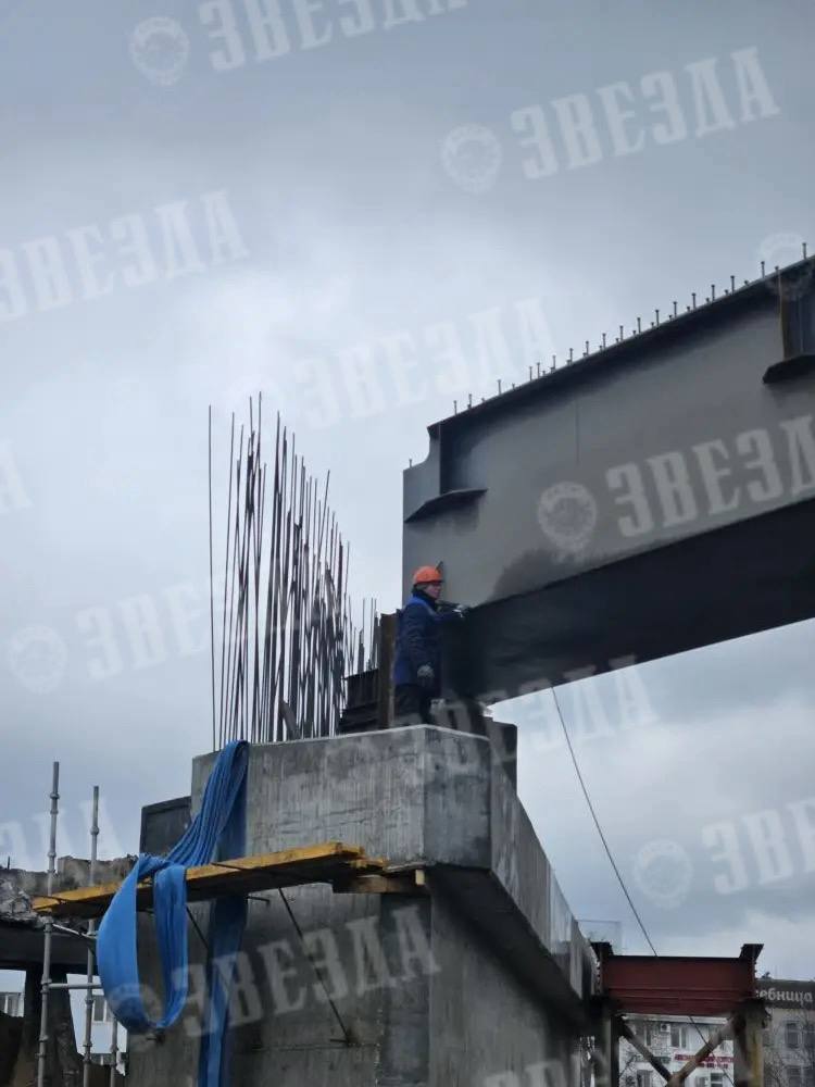 Монтаж пролетных строений путепровода на шоссе Космонавтов начался в Перми Монтаж пролетных строений путепровода на шоссе Космонавтов начался в Перми