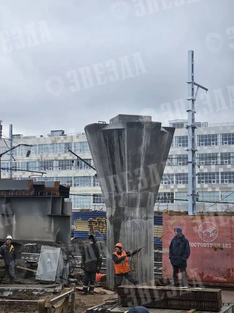 Монтаж пролетных строений путепровода на шоссе Космонавтов начался в Перми Монтаж пролетных строений путепровода на шоссе Космонавтов начался в Перми