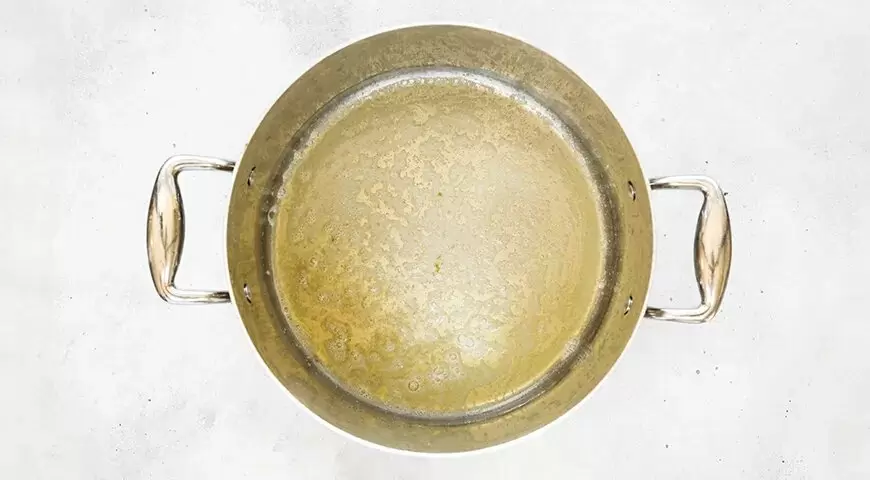 Шулюм из свинины: как приготовить сытное и ароматное блюдо на любое время года