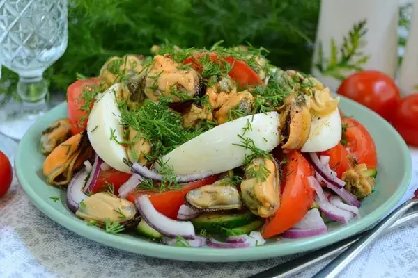 Уникальный привкус мидий Грея: попробуйте этот изысканный салат