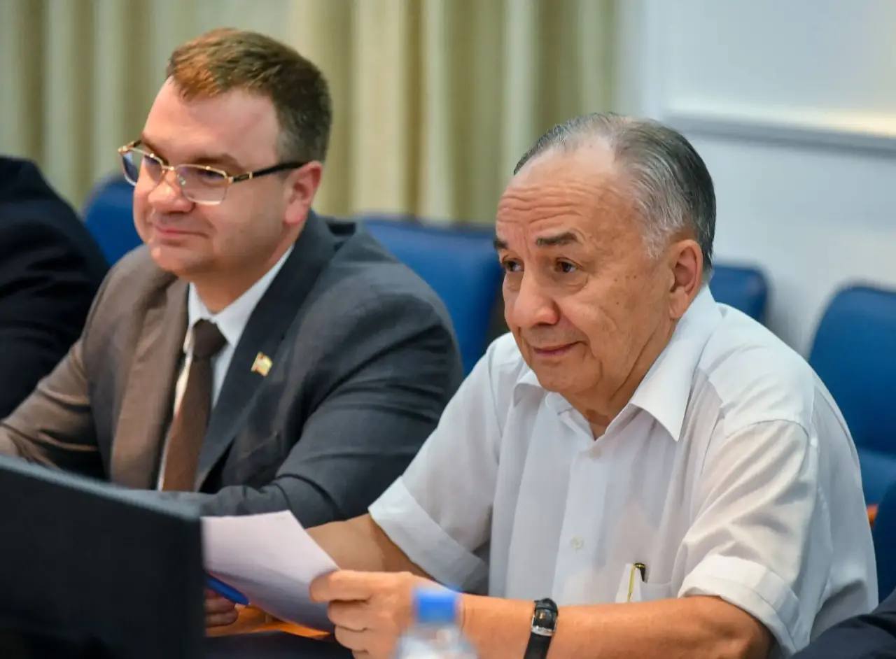 Эдуард Соснин: Сегодня 75-летний юбилей отмечает Александр Александрович Иноземцев — Почётный гражданин Перми и Пермского края, управляющий директор и генеральный конструктор АО «ОДК-Авиадвигатель», заместитель генерального... Эдуард Соснин: Сегодня 75-летний юбилей отмечает Александр Александрович Иноземцев — Почётный гражданин Перми и Пермского края, управляющий директор и генеральный конструктор АО «ОДК-Авиадвигатель», заместитель генерального...