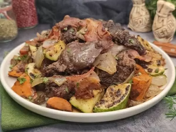 Вкусное и быстрое жаркое из куриной печени: легкий рецепт для любого повода