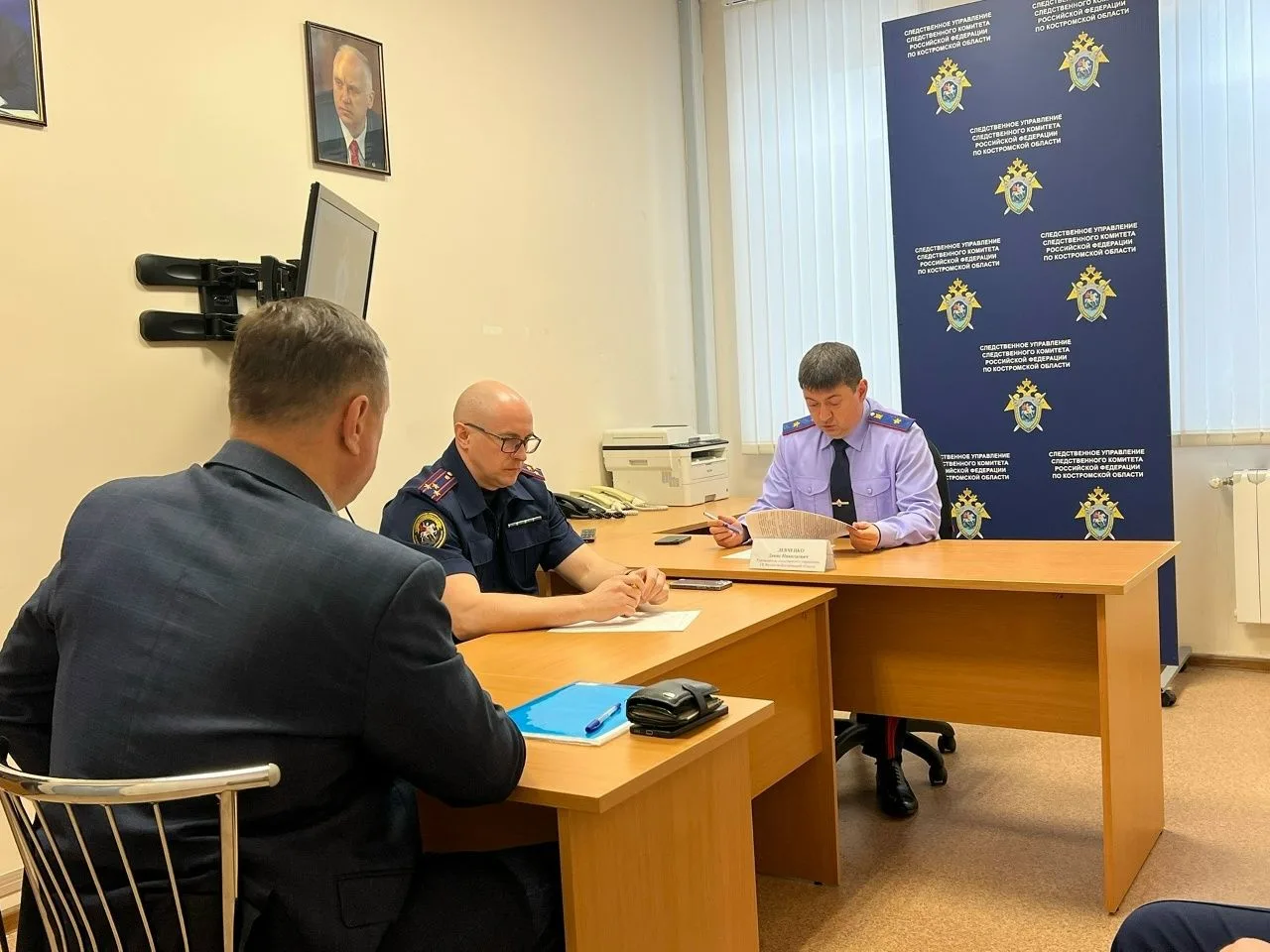 Эдуард Соснин: Следственным органами СК России по Костромской области по результатам проведенного личного приема граждан возбуждено уголовное дело о халатности Эдуард Соснин: Следственным органами СК России по Костромской области по результатам проведенного личного приема граждан возбуждено уголовное дело о халатности