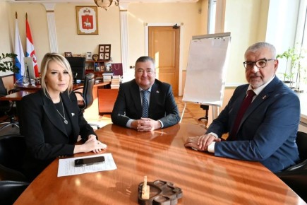 ������� ����� ���������� � ���� �����������