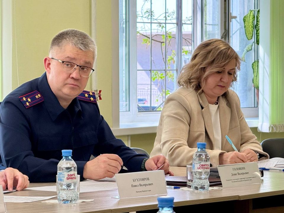 Руководитель следственного управления СК России по Пермскому краю провёл личный прием граждан Руководитель следственного управления СК России по Пермскому краю провёл личный прием граждан