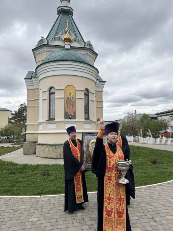Молебен на машинах с иконой Божией Матери «Пермской» совершила Пермская митрополия Молебен на машинах с иконой Божией Матери «Пермской» совершила Пермская митрополия