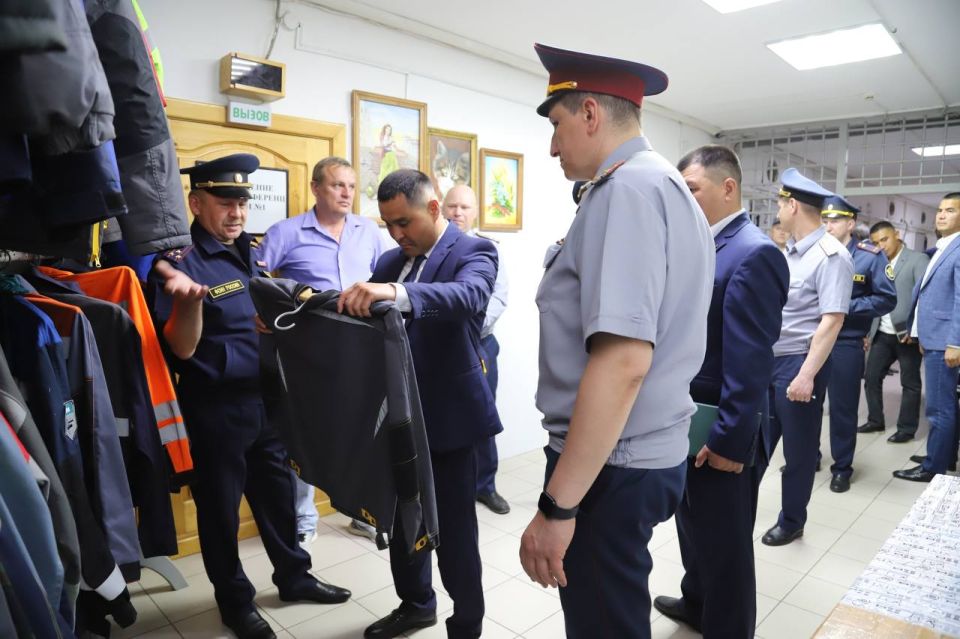 Делегация ГСИН при Кабинете Министров Киргизской Республики с рабочим визитом посетила ГУФСИН России по Пермскому краю Делегация ГСИН при Кабинете Министров Киргизской Республики с рабочим визитом посетила ГУФСИН России по Пермскому краю