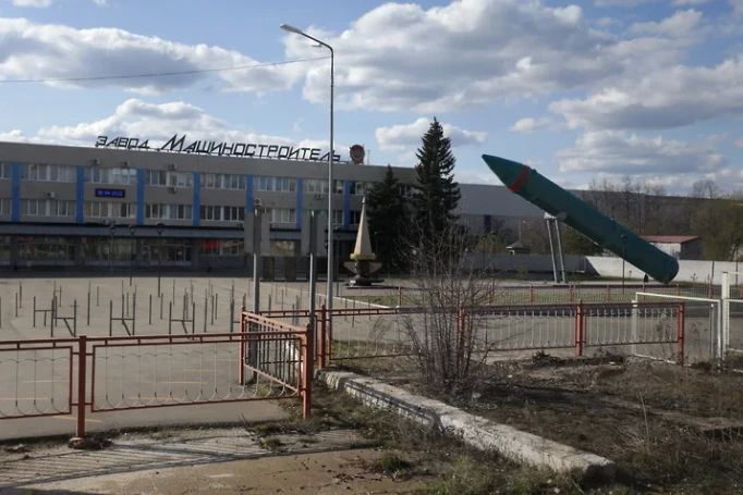 В деле о мошенничестве с деньгами оборонного завода стало пять обвиняемых