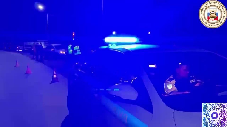 В Краснокамске 6 июня 2026 года в 23:45 по ул. Промышленной со стороны ул. Трубной в направлении ул. Февральской двигался питбайк под управлением мужчина 1986 года рождения