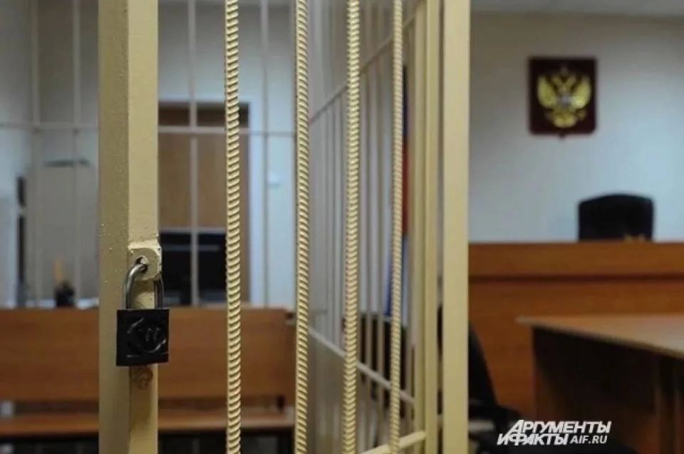 Школьнику, зарезавшему ножом учительницу в Прикамье, продлили арест