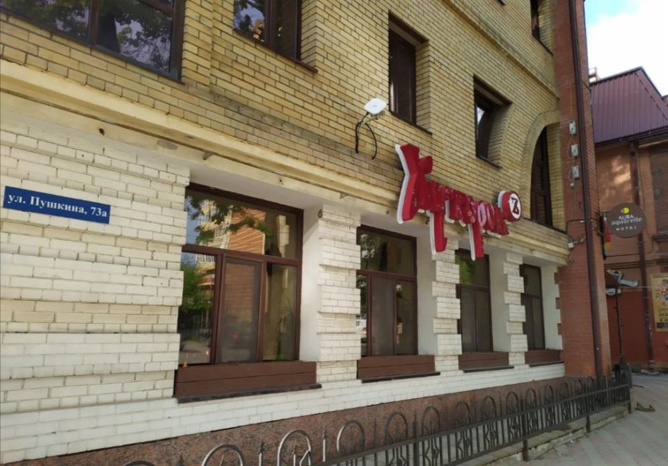Драку сотрудников сразу двух силовых ведомств со строителями в «Хуторке» исследуют в суде Драку сотрудников сразу двух силовых ведомств со строителями в «Хуторке» исследуют в суде