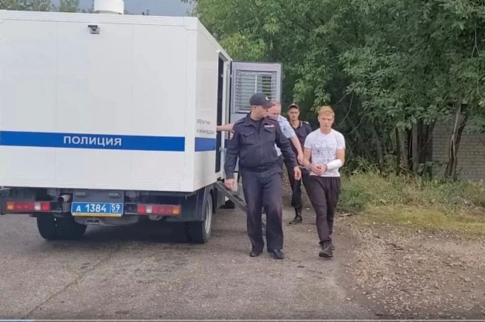 Артёма Бучина приговорили к пожизненному лишению свободы за убийство жены и падчерицы
