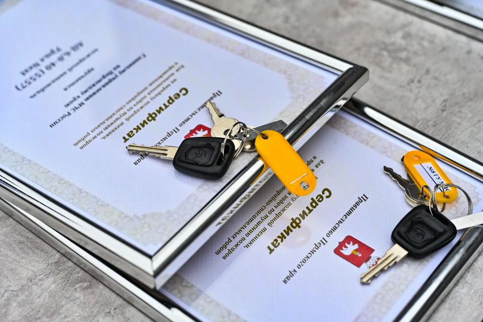Новые пожарные автомобили поступили на вооружение подразделений Прикамья Новые пожарные автомобили поступили на вооружение подразделений Прикамья