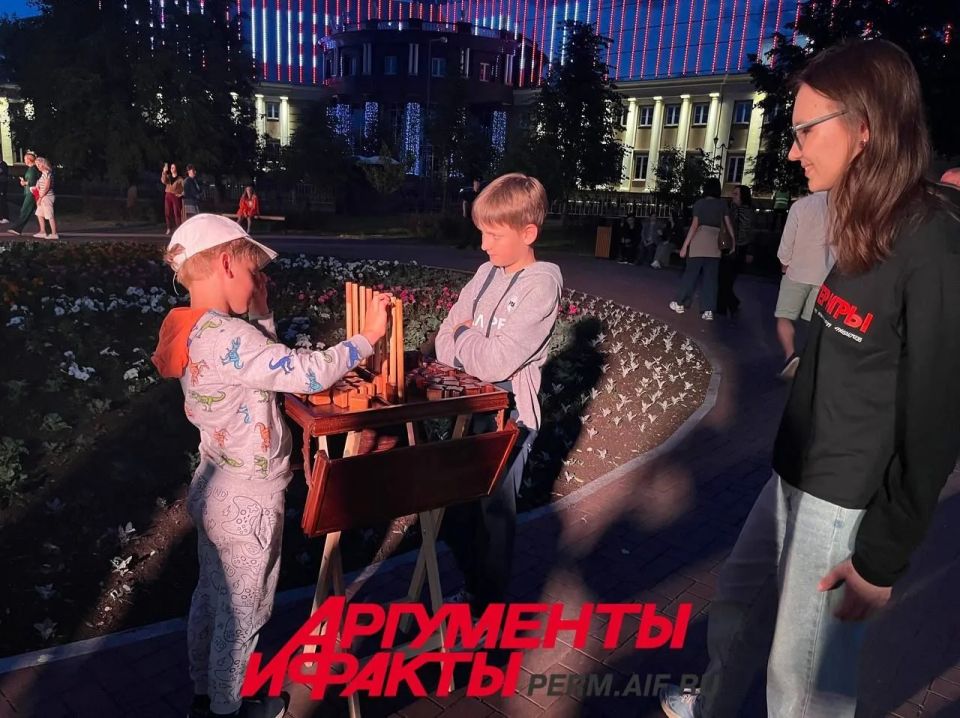 Пермь начинает праздновать своё 303-летие Пермь начинает праздновать своё 303-летие