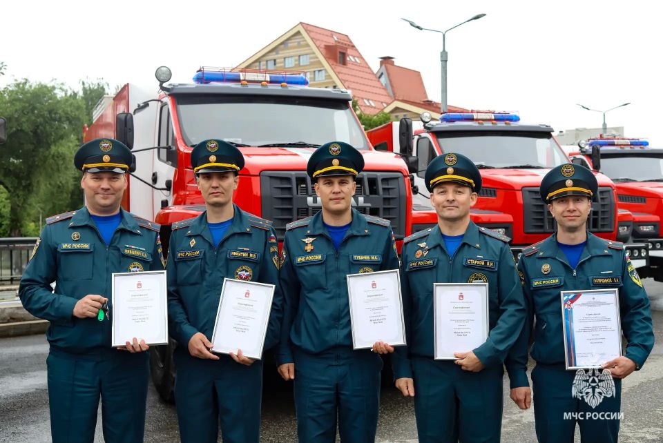 Новые пожарные автомобили поступили на вооружение подразделений Прикамья Новые пожарные автомобили поступили на вооружение подразделений Прикамья