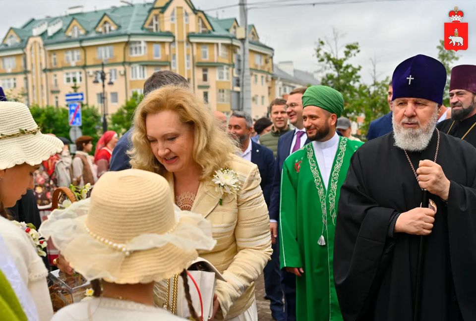 Добрая традиция, объединяющая сердца Добрая традиция, объединяющая сердца
