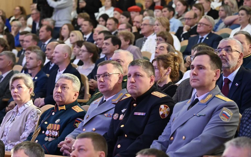 В Перми отметили выдающихся пермяков В Перми отметили выдающихся пермяков