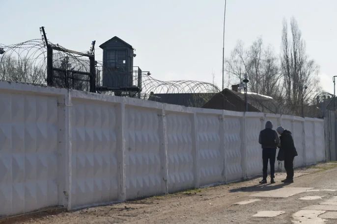 Двух пермяков, пытавшихся передать наркотики в колонию, приговорили к лишению свободы