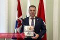 Комплект из двух сувенирных банкнот «Пермь XX век» и «Пермь XXI век» художницы Эльвиры Давлетшиной выпустили в Перми