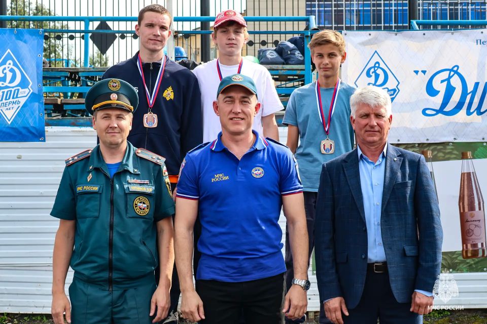 Определены лучшие юноши и девушки по пожарно-спасательному спорту Определены лучшие юноши и девушки по пожарно-спасательному спорту