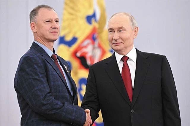 Работать ответственно. Шахтёру Данилову присвоили звание Героя Труда