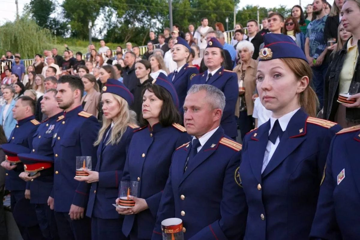 В Перми сотрудники ведомства в годовщину начала Великой Отечественной войны приняли участие в памятном мероприятии В Перми сотрудники ведомства в годовщину начала Великой Отечественной войны приняли участие в памятном мероприятии