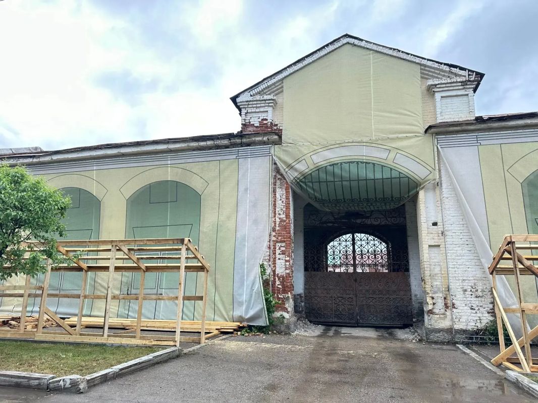 Реставрация Гостиного двора стартовала в Кунгуре Реставрация Гостиного двора стартовала в Кунгуре