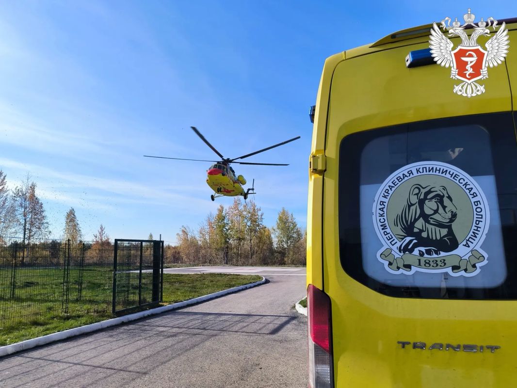 Около тысячи вызовов выполнила санавиация Пермской области за шесть месяцев этого года Около тысячи вызовов выполнила санавиация Пермской области за шесть месяцев этого года