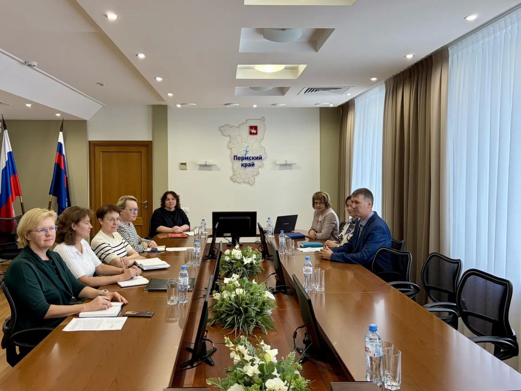 16 июля 2026 года и.о. руководителя УФК по Пермскому краю Егорова Н.А. приняла участие в совещании Федерального казначейства в формате ВКС по теме: «Новые функциональные возможности версии 3.2 Единой бюджетной платформы»