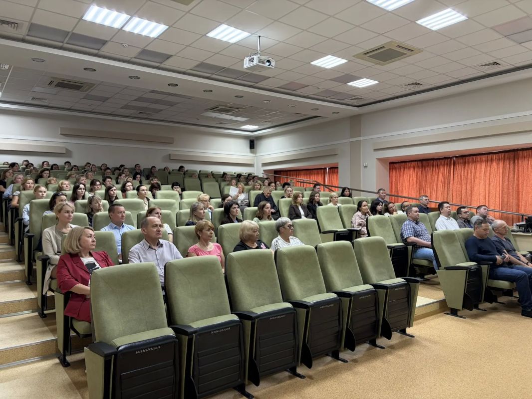 16 июля 2026 года в рамках общественно-политической работы с сотрудниками УФК по Пермскому краю проведена лекция на тему: «Вопросы информационной безопасности в целях противодействия деструктивному... 16 июля 2026 года в рамках общественно-политической работы с сотрудниками УФК по Пермскому краю проведена лекция на тему: «Вопросы информационной безопасности в целях противодействия деструктивному...