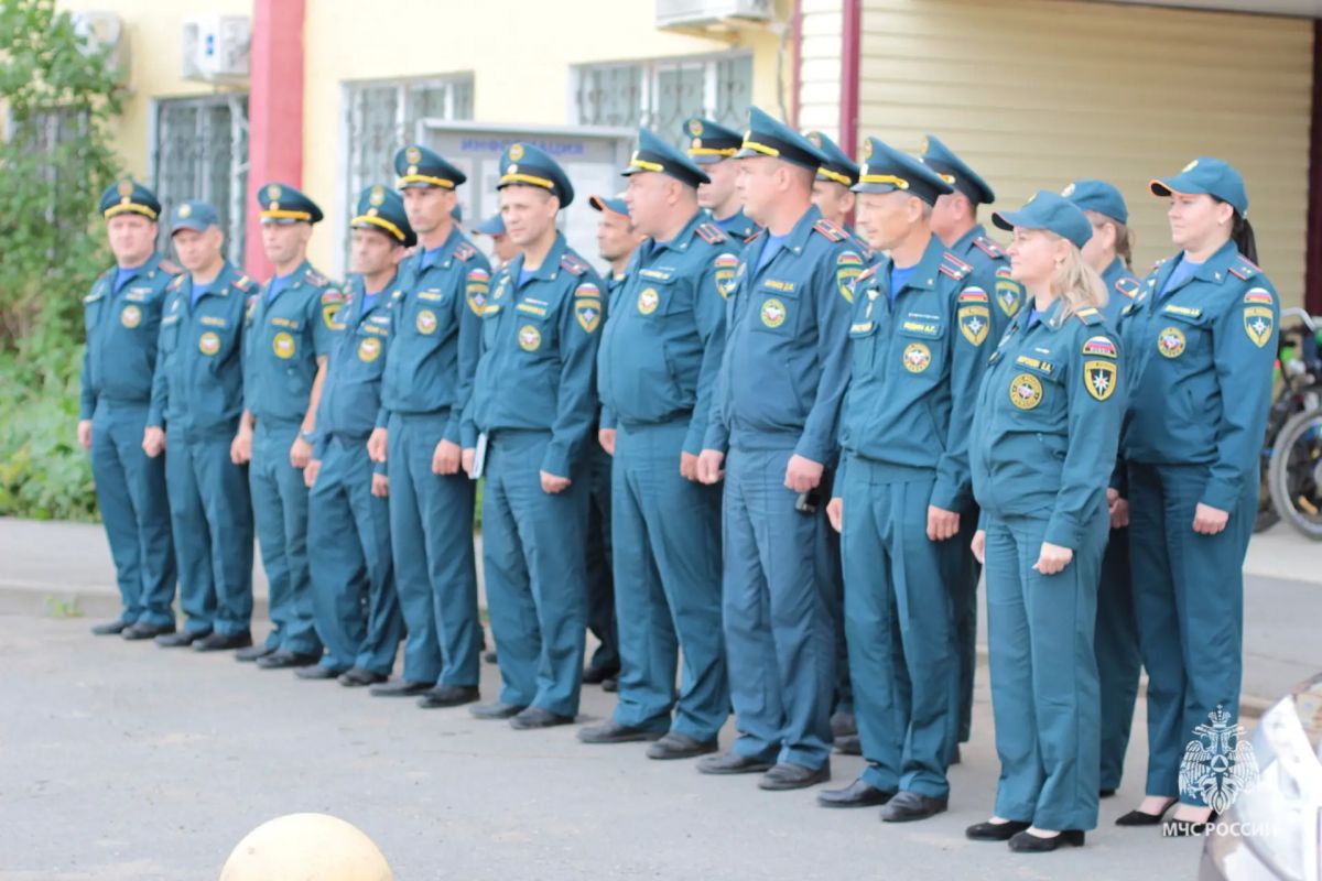 В здании администрации Оханского муниципального округа прошли пожарно-тактические учения В здании администрации Оханского муниципального округа прошли пожарно-тактические учения