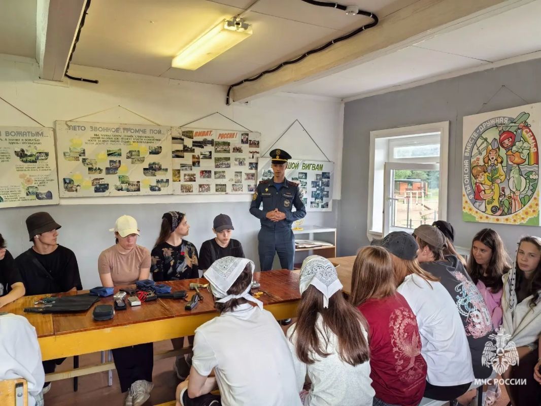 Урок безопасности в лагере «Огонек» Урок безопасности в лагере «Огонек»