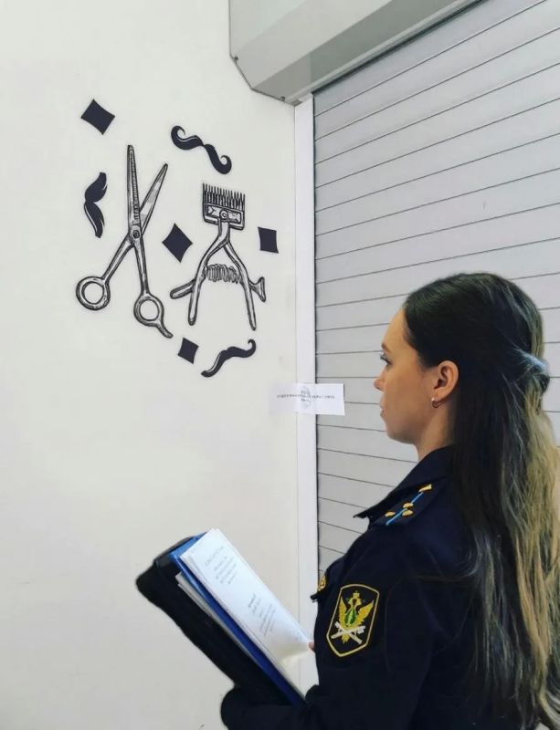 Впервые за долгое время в Перми из-за нарушений санитарных норм закрыли парикмахерскую