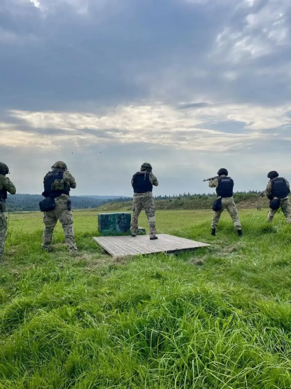 В Прикамье прошло антитеррористическое учение В Прикамье прошло антитеррористическое учение