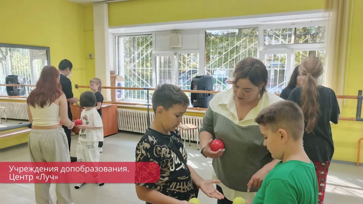 Эдуард Соснин: Накануне начала учебного года оценил готовность городских учреждений к встрече юных пермяков Эдуард Соснин: Накануне начала учебного года оценил готовность городских учреждений к встрече юных пермяков