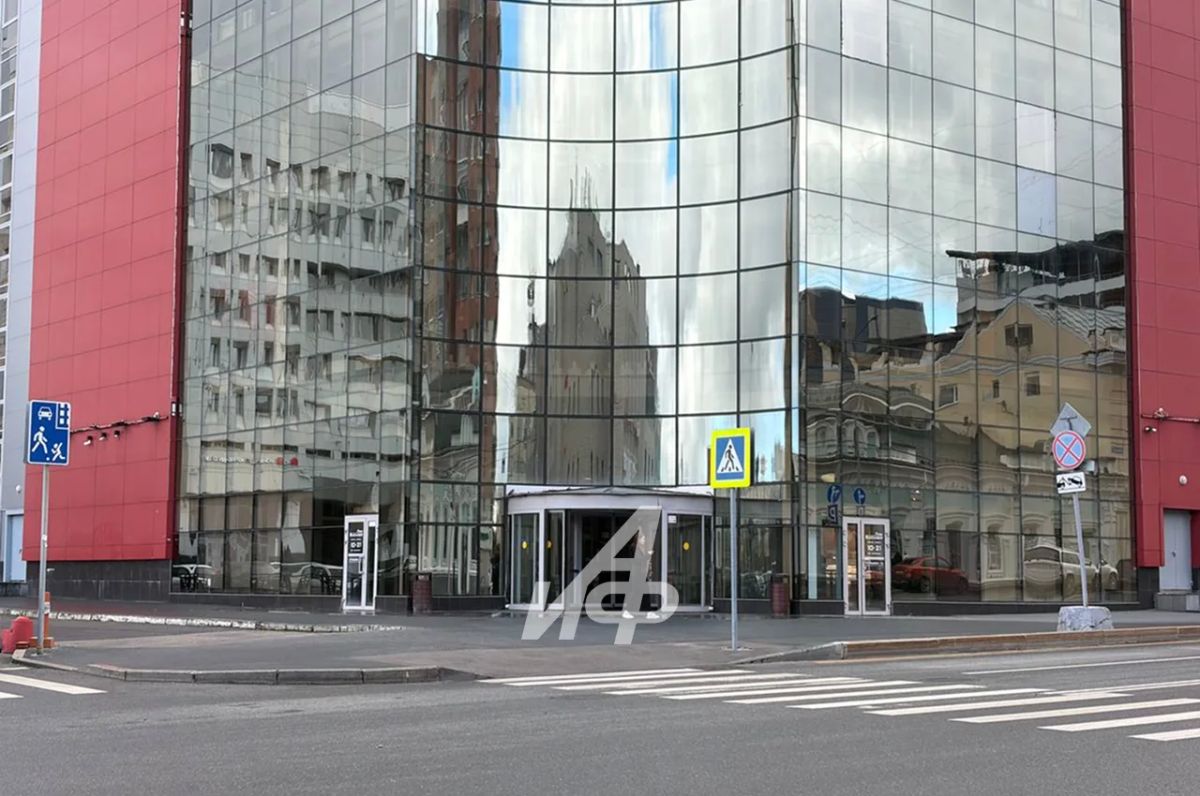В соцсетях пишут, что ТЦ «Колизей Cinema» эвакуировали