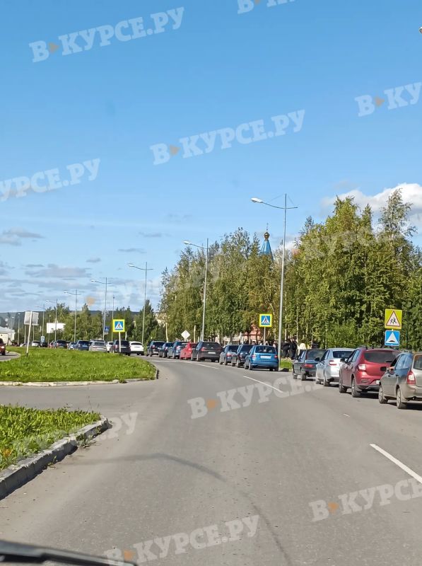Дефицит бензина возник в Губахе из-за перебоев в поставках Дефицит бензина возник в Губахе из-за перебоев в поставках