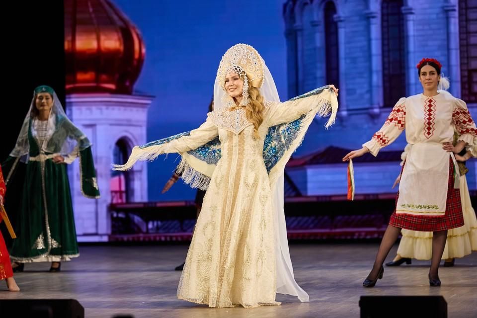 Не верится, что такие красавицы охраняют опасных преступников: в Перми выбрали самых эффектных сотрудниц колоний Не верится, что такие красавицы охраняют опасных преступников: в Перми выбрали самых эффектных сотрудниц колоний