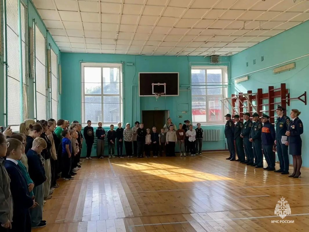 Месячник безопасности: учимся быть начеку Месячник безопасности: учимся быть начеку