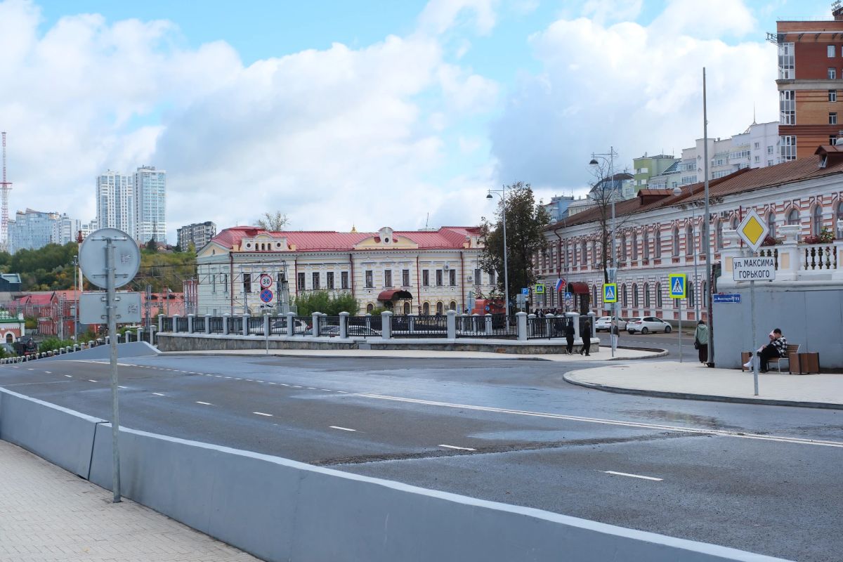 Дмитрий Махонин: Один из главных дорожных участков города Дмитрий Махонин: Один из главных дорожных участков города