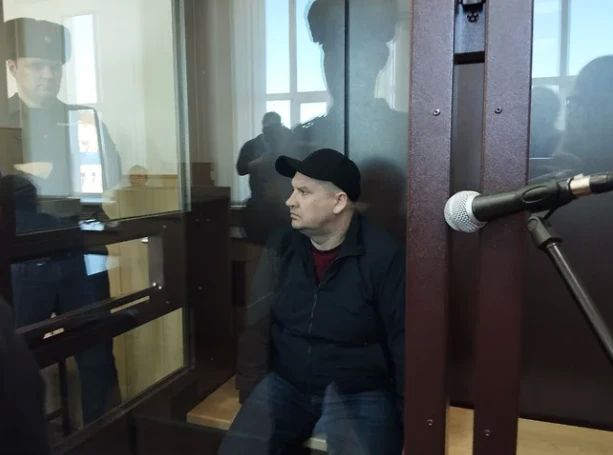 Осужденный за взятки экс-начальник пермской колонии не смог отменить формулировку увольнения