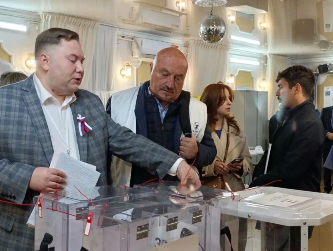 В Пермском крае стартовали выборы депутатов Государственной Думы Российской Федерации, Законодательного Собрания Пермского рая, Пермской городской Думы, муниципальных окружных дум в Большой Соснове, Кунгуре, Соликамске, а... В Пермском крае стартовали выборы депутатов Государственной Думы Российской Федерации, Законодательного Собрания Пермского рая, Пермской городской Думы, муниципальных окружных дум в Большой Соснове, Кунгуре, Соликамске, а...